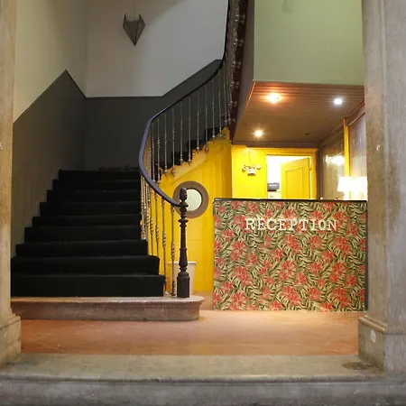 Avenida Hostel