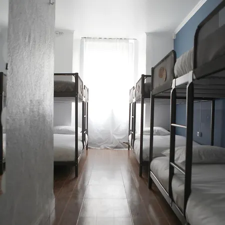 Hostel Avenida *